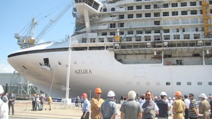 Nava de croazieră Azura ajunge în Portul Constanţa
